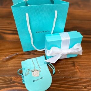 ❌SOLD❌Return to Tiffany Heart Tag with Key Pendant